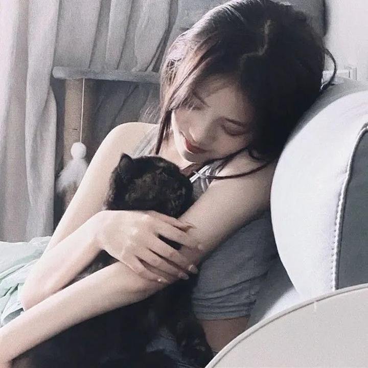 尘埃的女儿